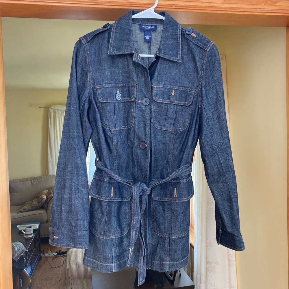 Ann Taylor shirt/jacket XS